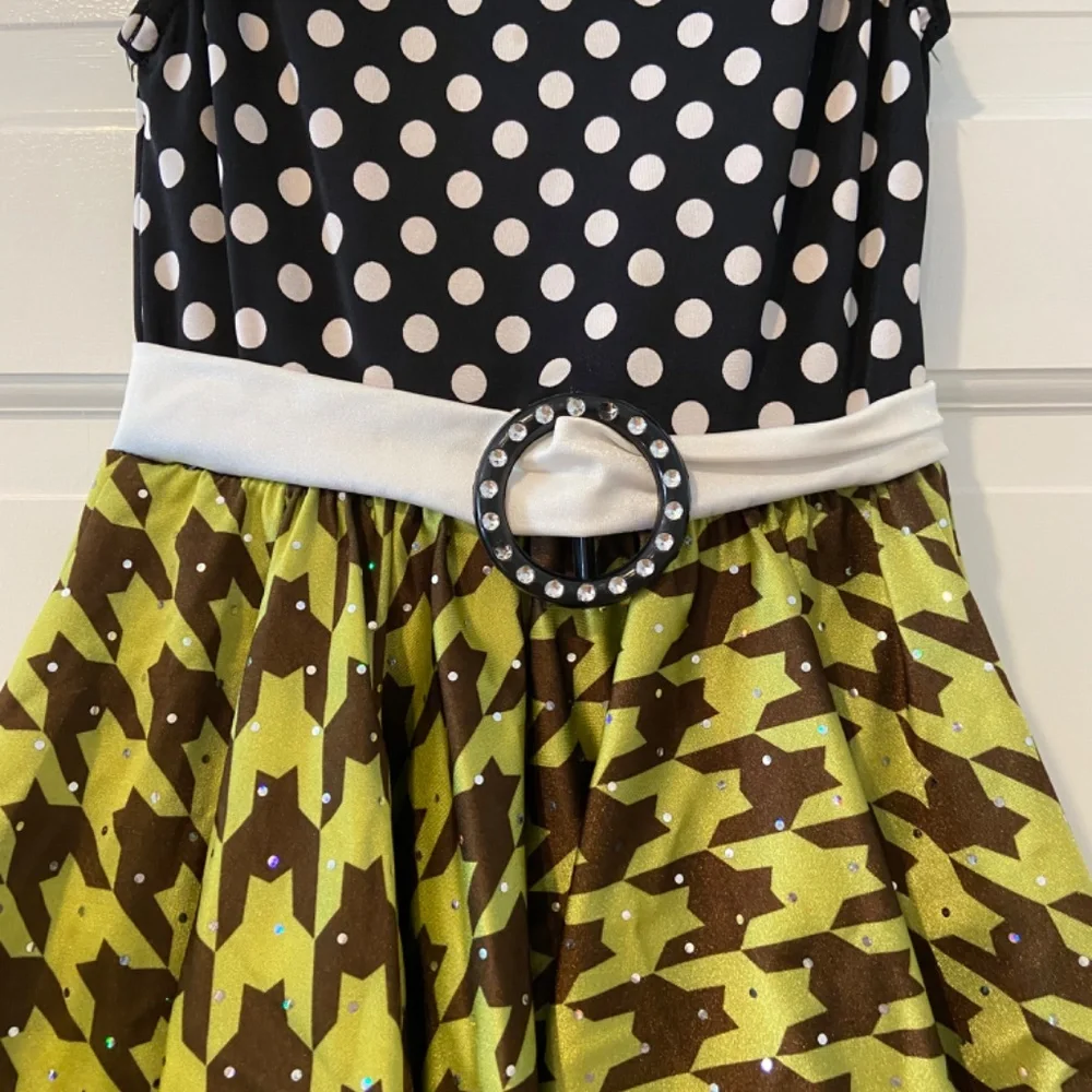 Costume Gallery Child Medium Dance Costume – Polka Dot & Green/Brown Design